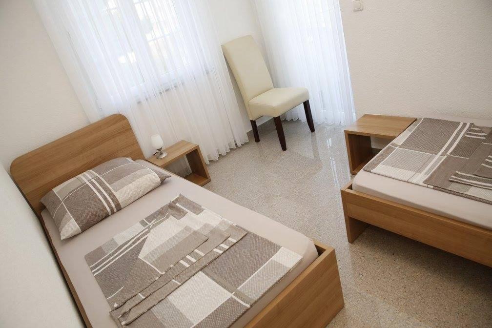 Apartments Simic Vodice Luaran gambar