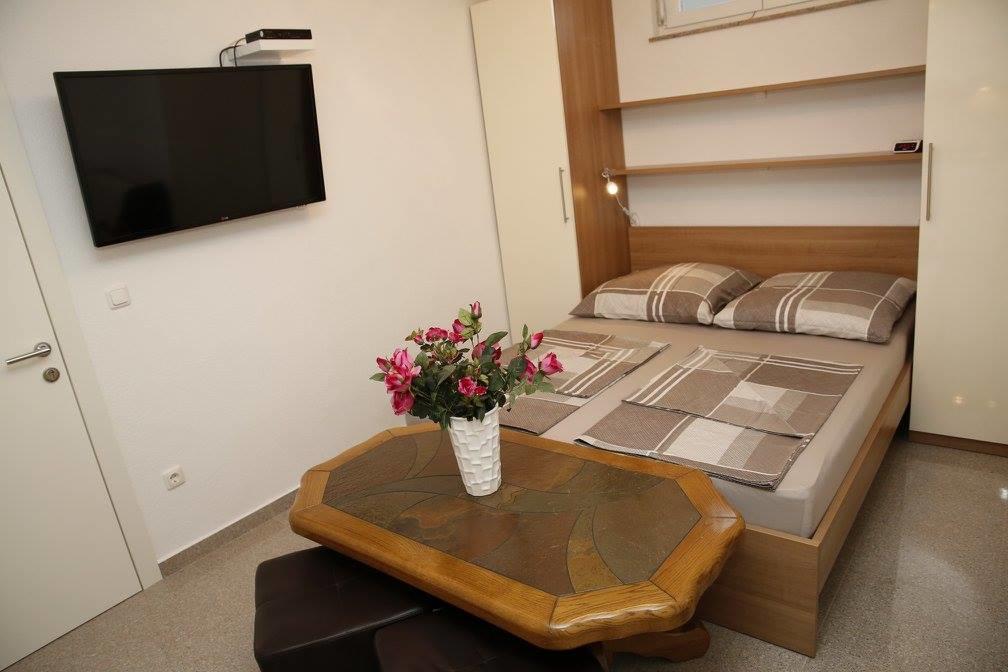 Apartments Simic Vodice Luaran gambar